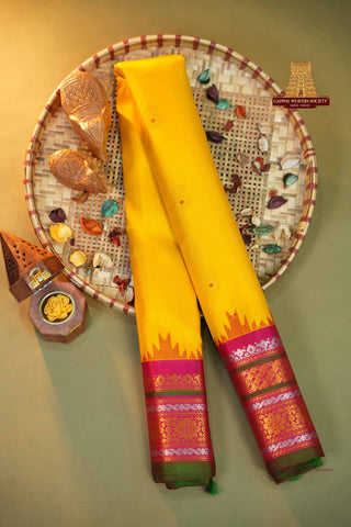 EXCLUSIVE GADWAL PURE SILK HANDLOOM KUTTU BORDER SAREE