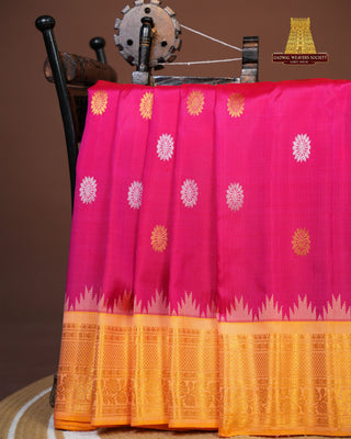 GADWAL PURE SILK GANGA JAMUNA BORDER SAREE