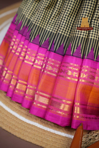 UNIQUE GADWAL HANDLOOM GINGHAM CHECKS WITH GANGA JAMUNA BORDER