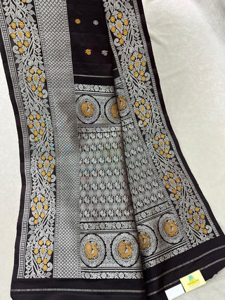 GADWAL PURE SILK HANDLOOM SAREE WITH MAHARANI TURNING BORDER