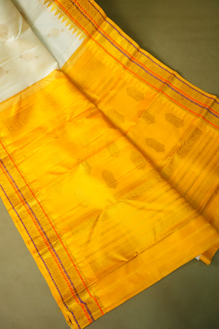 TRADITIONAL KANCHI PURE SILK HANDLOOM SAREE