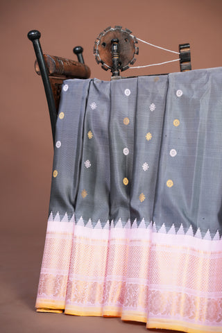 GADWAL PURE SILK HANDLOOM SAREE WITH KUTTU BORDER