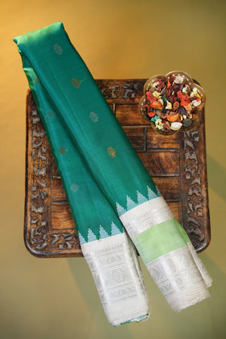 GADWAL PURE SILK GAP BORDER HANDLOOM SAREE