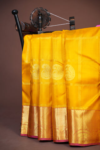 KANCHIPURAM PURE SILK HANDLOOM SAREE
