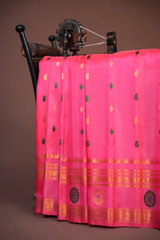 GADWAL PURE SILK GAP BORDER HANDLOOM SAREE