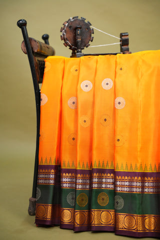GADWAL PURE SILK GAP BORDER HANDLOOM SAREE