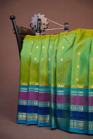 GADWAL PURE SILK GAP BORDER HANDLOOM SAREE