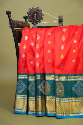 PREMIUM GAP BORDER BUTTA GADWAL PURE SILK HANDLOOM SAREE