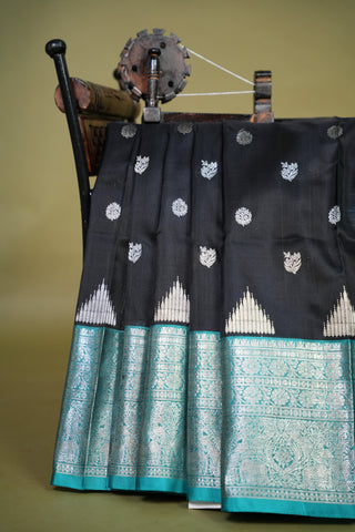 VENKATAGIRI PURE SILK HANDLOOM SAREE