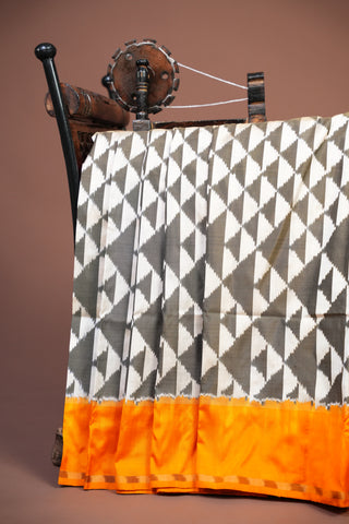 POCHAMPALLY PURE SILK HANDLOOM SAREE