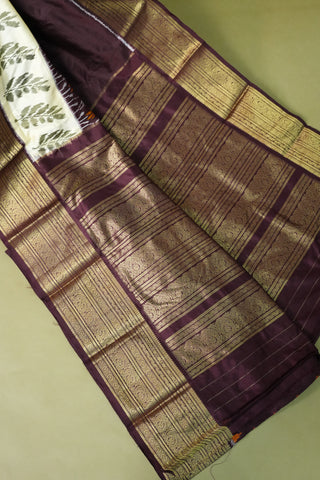 POCHAMPALLY IKKAT PATTU PURE SILK HANDLOOM SAREE