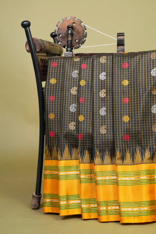 GADWAL PURE SILK GANGA JAMUNA GAP BORDER SAREE