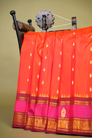 GADWAL PURE SILK GAP BORDER HANDLOOM SAREE