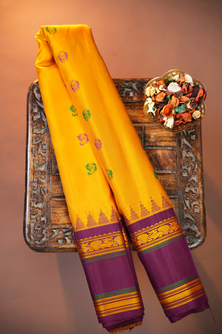 GADWAL PURE SILK GAP BORDER HANDLOOM SAREE