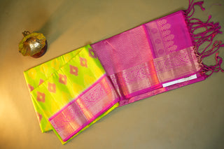 POCHAMPALLY IKKAT SOFT SILK SAREE