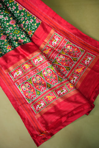 POCHAMPALLY PURE TWILL IKKAT HANDLOOM SAREE