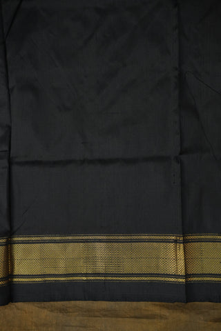 POCHAMPALLY IKKAT PURE SILK HANDLOOM SAREE