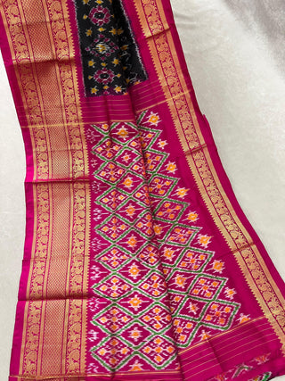 POCHAMPALLY IKKAT PURE SILK HANDLOOM SAREE