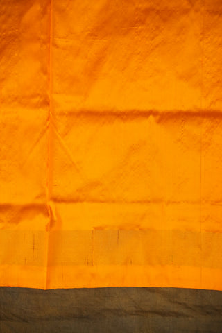 POCHAMPALLY IKKAT PURE SILK HANDLOOM SAREE