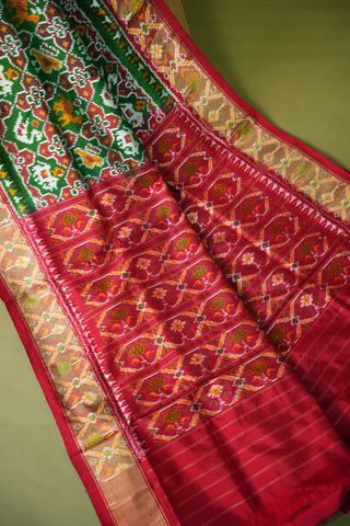 POCHAMPALLY IKKAT PURE SILK HANDLOOM SAREE