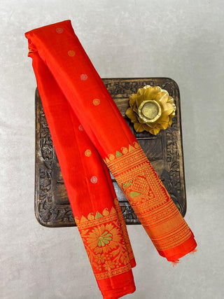 GADWAL PURE SILK HANDLOOM SAREE WITH MAHARANI TURNING BORDER