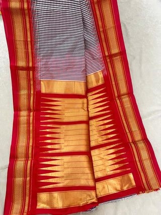 NARAYANPET GINGHAM CHECKS PURE SILK HANDLOOM SAREE