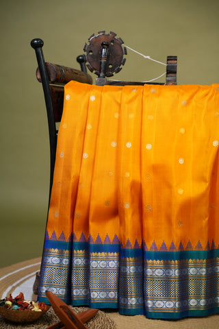 GADWAL PURE SILK EQUAL BORDER HANDLOOM SAREE