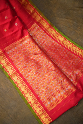 EXCLUSIVE GADWAL PURE SILK HANDLOOM SAREE