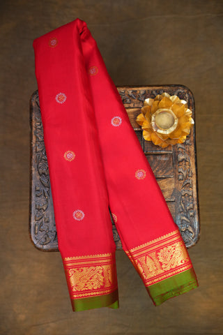 EXCLUSIVE GADWAL PURE SILK HANDLOOM SAREE