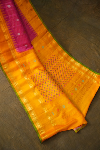 GADWAL PURE SILK GAP BORDER HANDLOOM SAREE