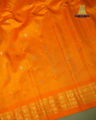 GADWAL PURE SILK SMALL BORDER CHECKS HANDLOOM SAREE