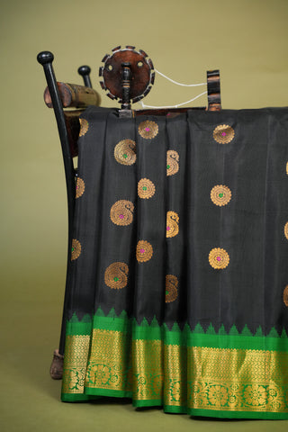 GADWAL PURE SILK GANGA JAMUNA BORDER SAREE