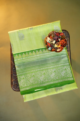 VENKATAGIRI PURE SILK HANDLOOM SAREE
