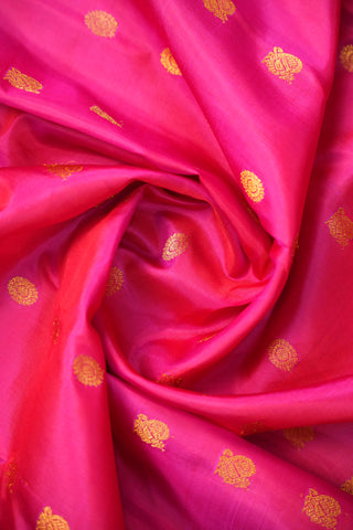 EXCLUSIVE GADWAL PURE SILK HANDLOOM SAREE