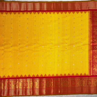 GADWAL PURE SILK HANDLOOM SAREE WITH KANCHI BORDER