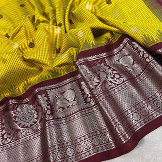 GADWAL PURE SILK HANDLOOM SAREE WITH KANCHI BORDER