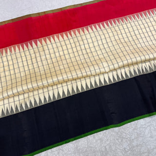 GADWAL PURE SILK HANDLOOM SAREE WITH PLAIN GANGA JAMUNA BORDER