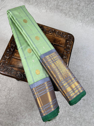 GADWAL PURE SILK HANDLOOM SAREE WITH KUTTU TEMPLE BORDER