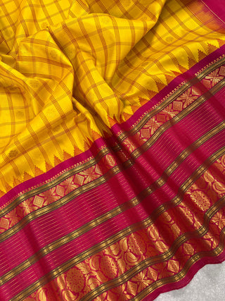 GADWAL PURE SILK HANDLOOM SAREE WITH KUTTU TEMPLE BORDER