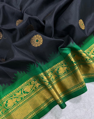 GADWAL PURE SILK HANDLOOM SAREE WITH GANGA JAMUNA BORDER