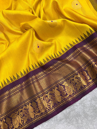 GADWAL PURE SILK HANDLOOM SAREE WITH   GANGA JAMUNA BORDER