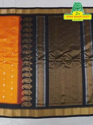 GADWAL PURE SILK HANDLOOM SAREE WITH KUTTU TEMPLE BORDER