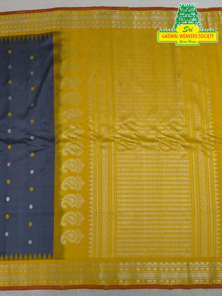 GADWAL PURE SILK HANDLOOM SAREE WITH KUTTU TEMPLE BORDER