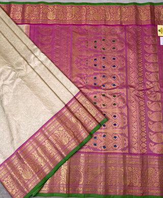 GADWAL PURE SILK HANDLOOM SAREE WITH BORDER