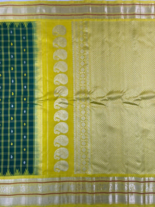 GADWAL PURE SILK HANDLOOM SAREE WITH KUTTU BORDER