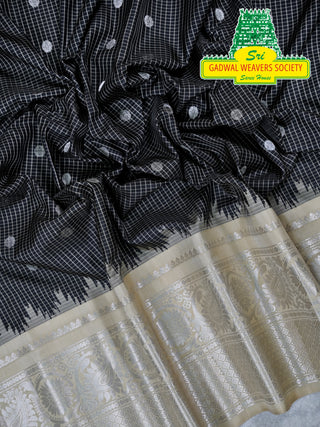 GADWAL PURE SILK HANDLOOM SAREE WITH KUTTU BORDER