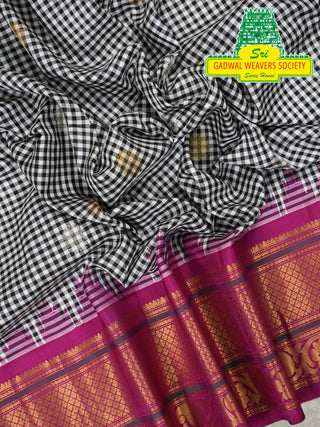 GADWAL PURE SILK HANDLOOM SAREE WITH KUTTU BORDER