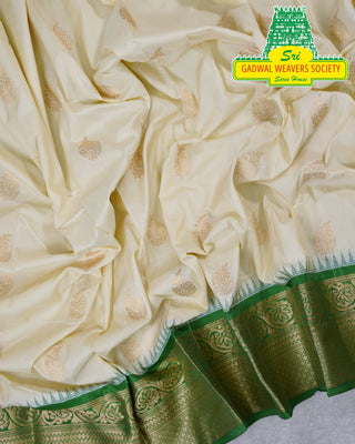 Narayanpet Pure Silk Saree with temple border