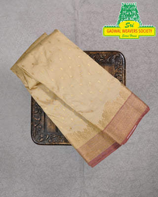 Narayanpet Pure Silk Saree with temple border