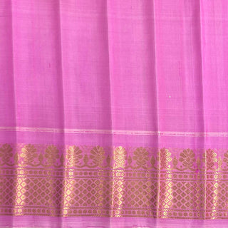 GADWAL PURE SILK HANDLOOM SAREE WITH KUTTU BORDER